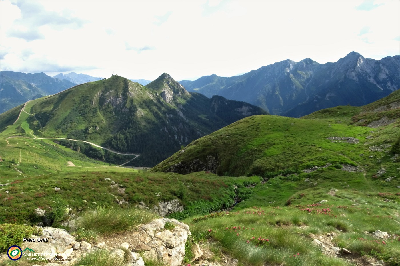 92 Sentiero di discesa al Lago delle trote.JPG